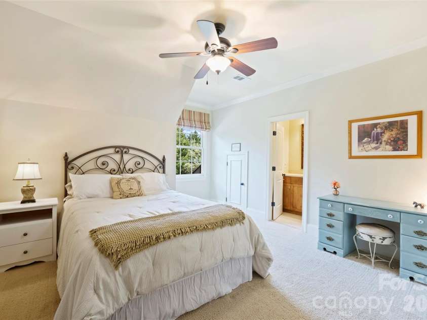 1501 Venetian Way Drive, Waxhaw, NC 28173.  MLS# CAR4411821, YatesRealty ID 42467. 