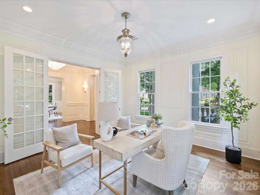 9146 Heydon Hall Circle, Charlotte, NC 28210.  MLS# CAR4404067, YatesRealty ID 42468. 