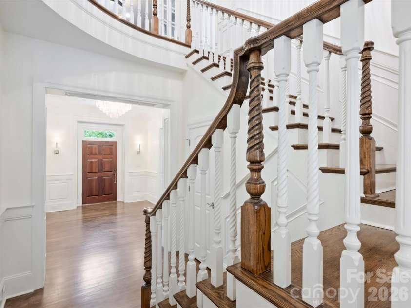 9146 Heydon Hall Circle, Charlotte, NC 28210.  MLS# CAR4404067, YatesRealty ID 42468. 