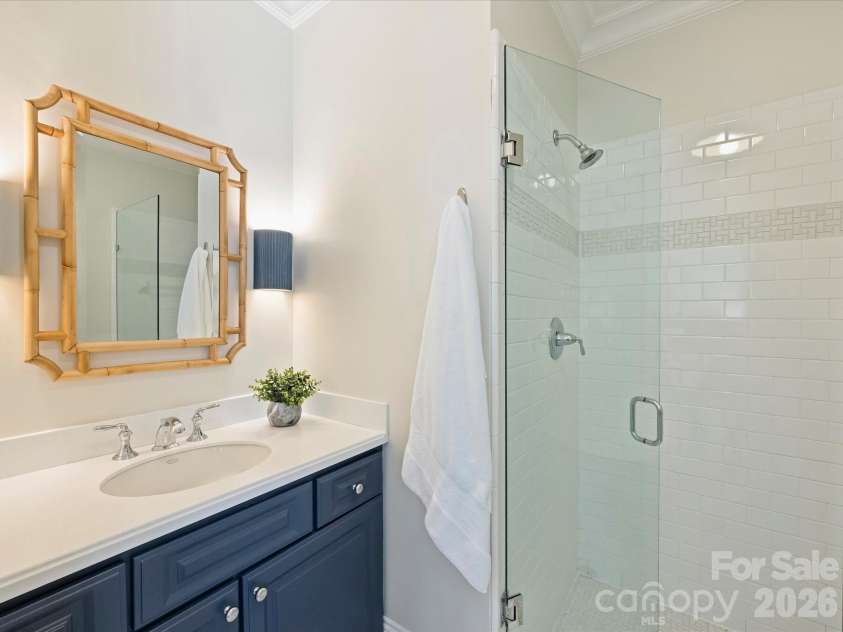 9146 Heydon Hall Circle, Charlotte, NC 28210.  MLS# CAR4404067, YatesRealty ID 42468. 
