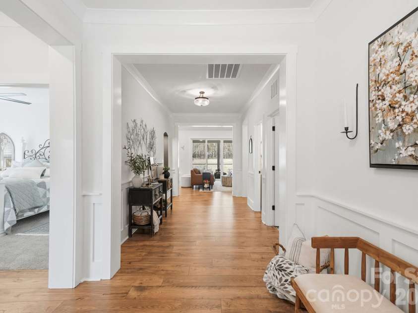 1342 Links Crossing Drive, Monroe, NC 28112.  MLS# CAR4341634, YatesRealty ID 4247. Foyer