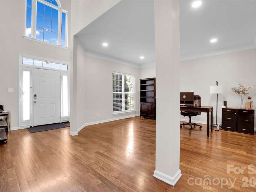10706 Hellebore Road, Charlotte, NC 28213.  MLS# CAR4409890, YatesRealty ID 42471. 