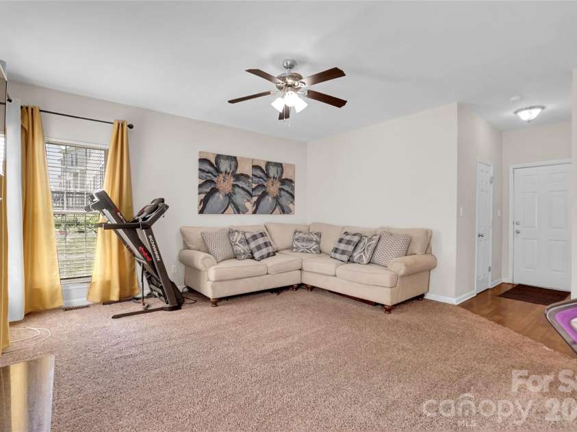 10706 Hellebore Road, Charlotte, NC 28213.  MLS# CAR4409890, YatesRealty ID 42471. 