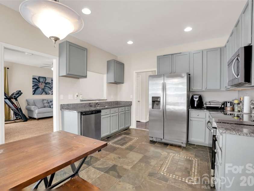 10706 Hellebore Road, Charlotte, NC 28213.  MLS# CAR4409890, YatesRealty ID 42471. 