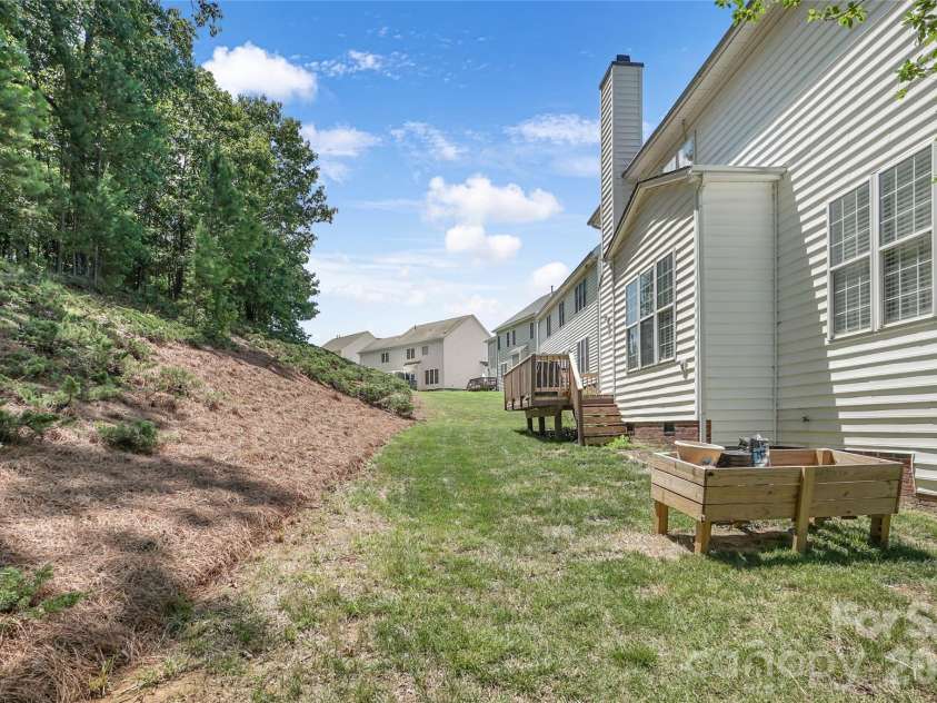 10706 Hellebore Road, Charlotte, NC 28213.  MLS# CAR4409890, YatesRealty ID 42471. 