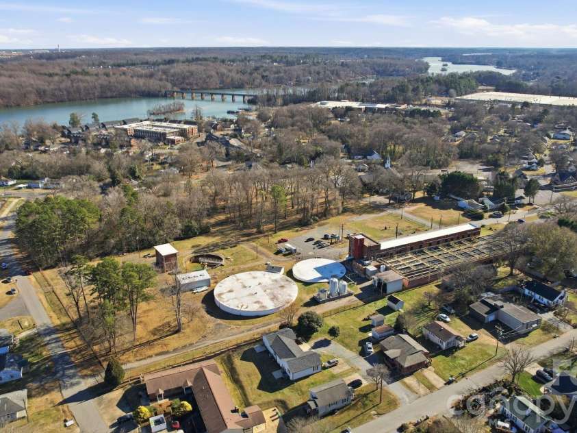 211 9th Street, Belmont, NC 28012.  MLS# CAR4385746, YatesRealty ID 42472. 