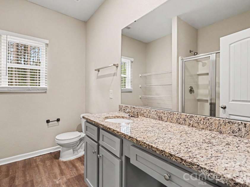 1029 Culver Spring Way, Charlotte, NC 28215.  MLS# CAR4391324, YatesRealty ID 42473. 