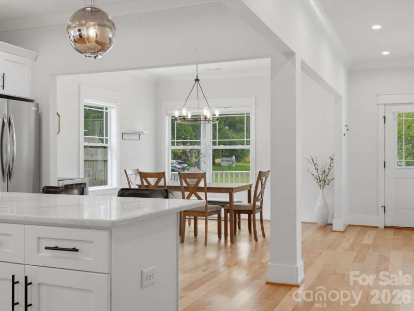 5309 Tarrywood Lane, Charlotte, NC 28205.  MLS# CAR4408943, YatesRealty ID 42474. 
