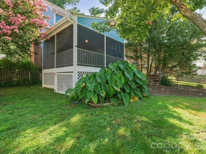 19535 Heartland Street, Cornelius, NC 28031.  MLS# CAR4405802, YatesRealty ID 42476. 
