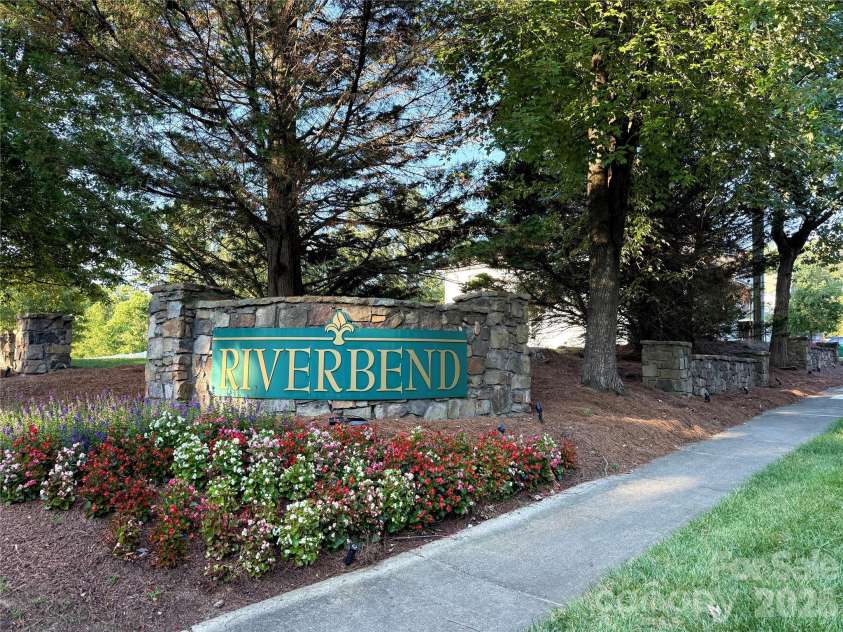 9610 Corbett Square Lane, Charlotte, NC 28214.  MLS# CAR4408193, YatesRealty ID 42477. 