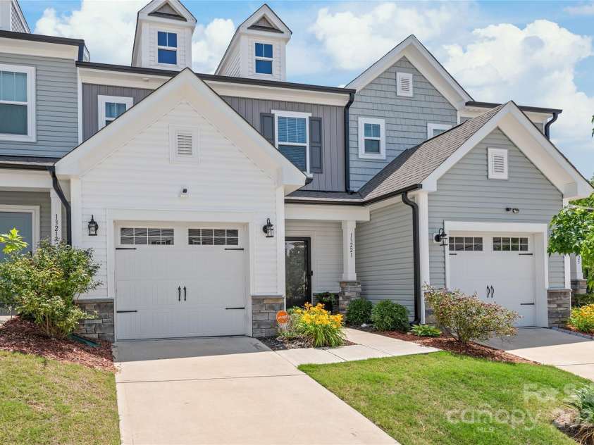 13221 Gadwal Pintail Drive, Charlotte, NC 28262.  MLS# CAR4260236, YatesRealty ID 4248. All this Home Needs is YOU!