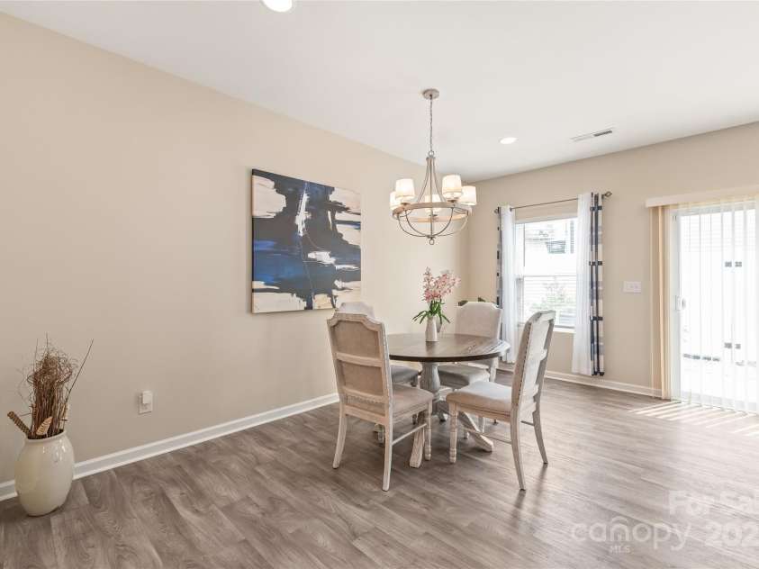 13221 Gadwal Pintail Drive, Charlotte, NC 28262.  MLS# CAR4260236, YatesRealty ID 4248. Dining Area