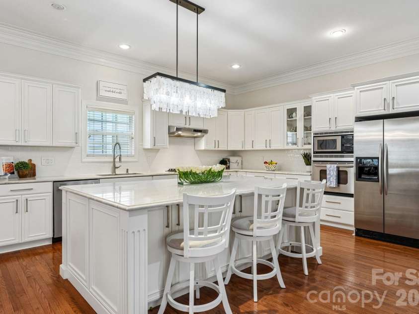 17406 Meadow Bottom Road, Charlotte, NC 28277.  MLS# CAR4397244, YatesRealty ID 42481. 
