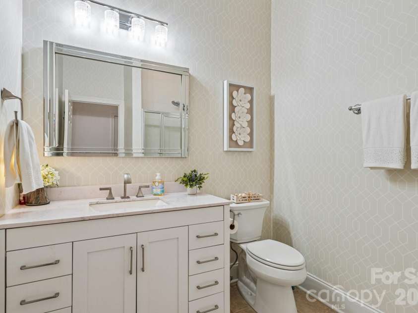 17406 Meadow Bottom Road, Charlotte, NC 28277.  MLS# CAR4397244, YatesRealty ID 42481. 