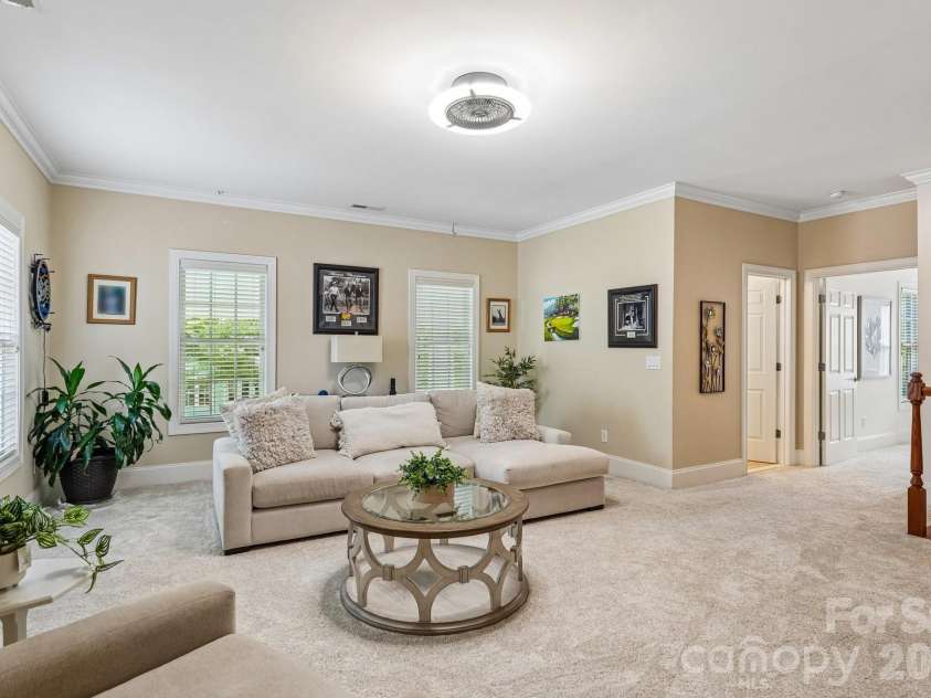 17406 Meadow Bottom Road, Charlotte, NC 28277.  MLS# CAR4397244, YatesRealty ID 42481. 