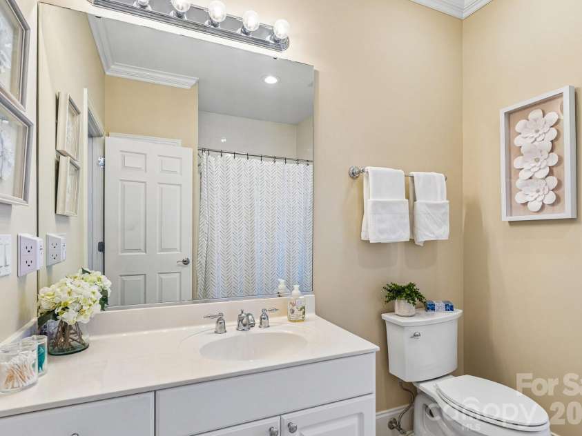 17406 Meadow Bottom Road, Charlotte, NC 28277.  MLS# CAR4397244, YatesRealty ID 42481. 