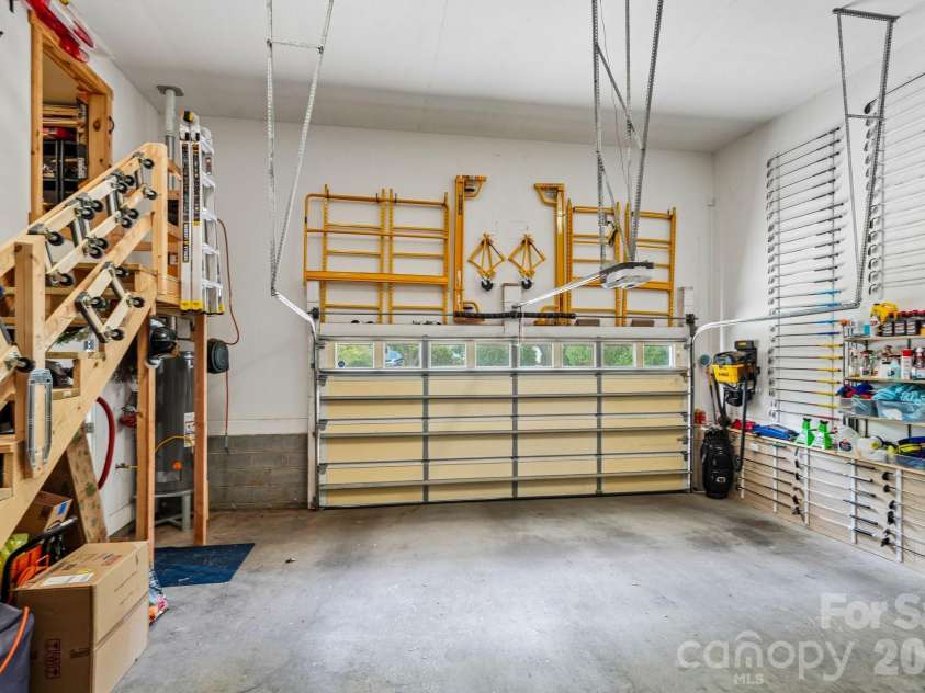 17406 Meadow Bottom Road, Charlotte, NC 28277.  MLS# CAR4397244, YatesRealty ID 42481. 