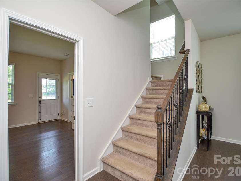 12104 Ardrey Park Drive, Charlotte, NC 28277.  MLS# CAR4408676, YatesRealty ID 42482. 