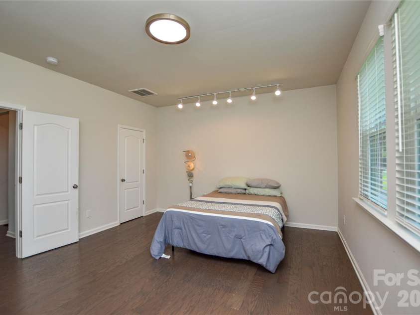 12104 Ardrey Park Drive, Charlotte, NC 28277.  MLS# CAR4408676, YatesRealty ID 42482. 