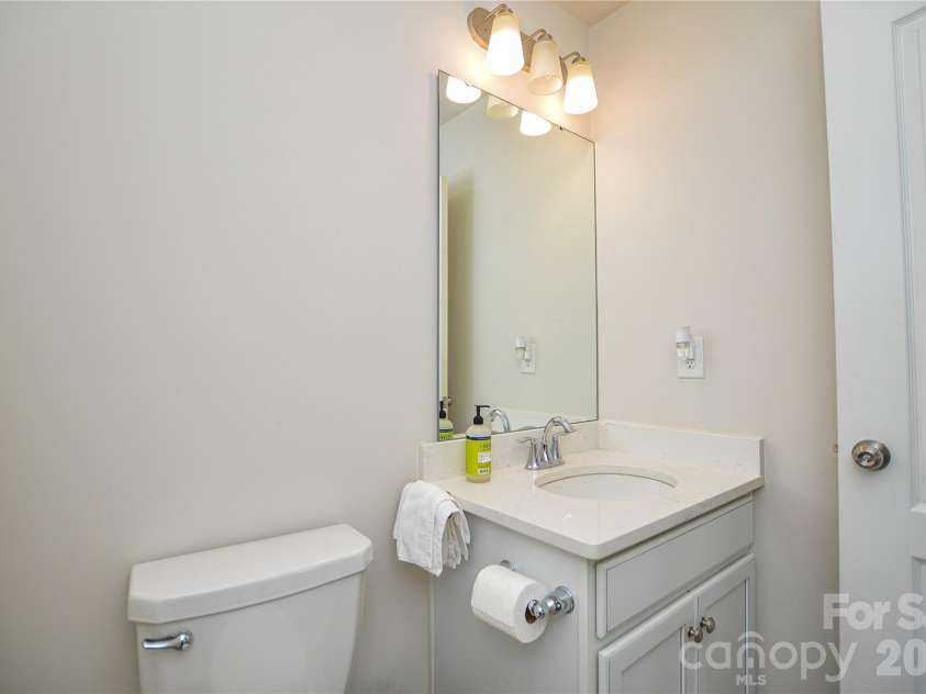 12104 Ardrey Park Drive, Charlotte, NC 28277.  MLS# CAR4408676, YatesRealty ID 42482. 