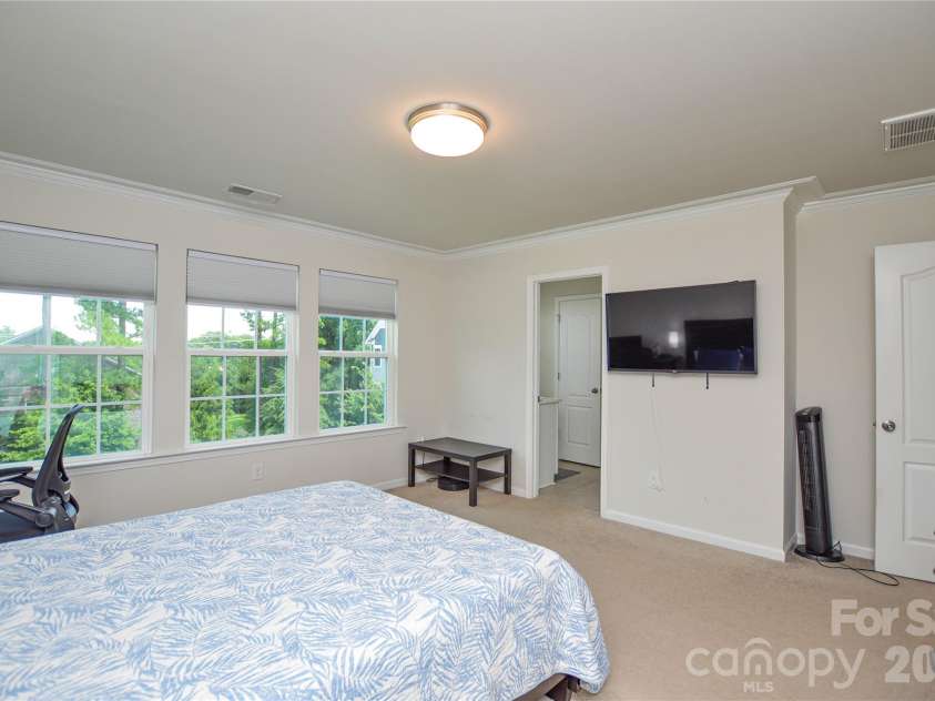12104 Ardrey Park Drive, Charlotte, NC 28277.  MLS# CAR4408676, YatesRealty ID 42482. 