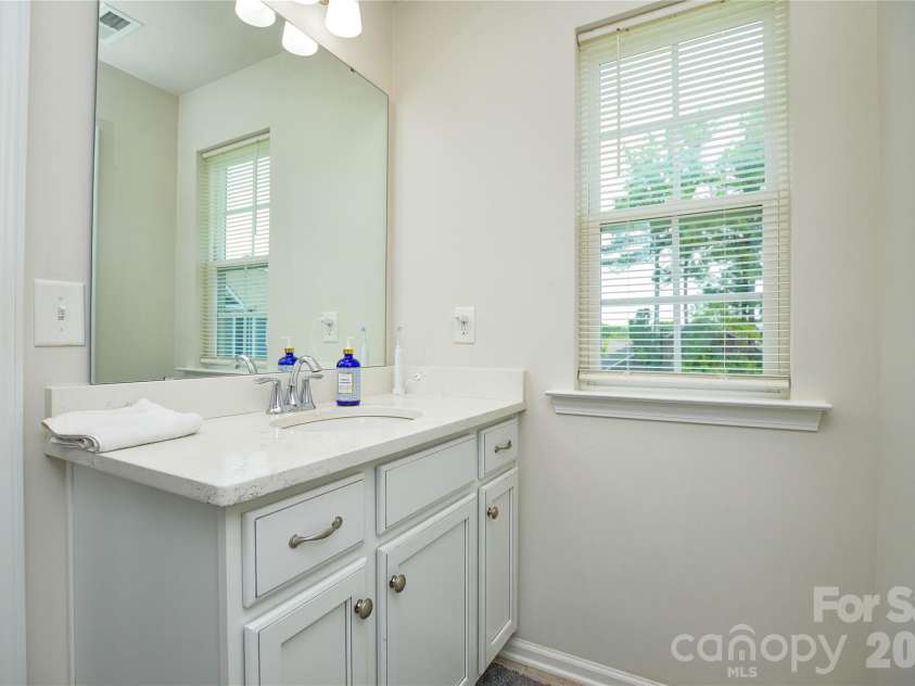 12104 Ardrey Park Drive, Charlotte, NC 28277.  MLS# CAR4408676, YatesRealty ID 42482. 