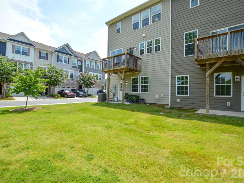 12104 Ardrey Park Drive, Charlotte, NC 28277.  MLS# CAR4408676, YatesRealty ID 42482. 