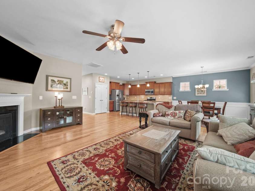 4286 Perth Road, Fort Mill, SC 29707.  MLS# CAR4408624, YatesRealty ID 42483. Living room
