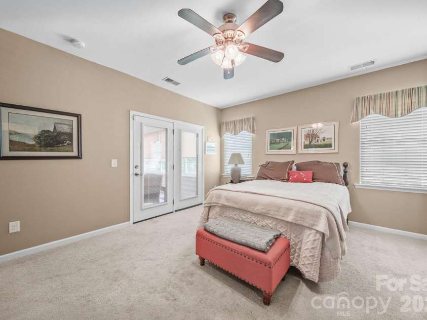 4286 Perth Road, Fort Mill, SC 29707.  MLS# CAR4408624, YatesRealty ID 42483. Primary Bedroom