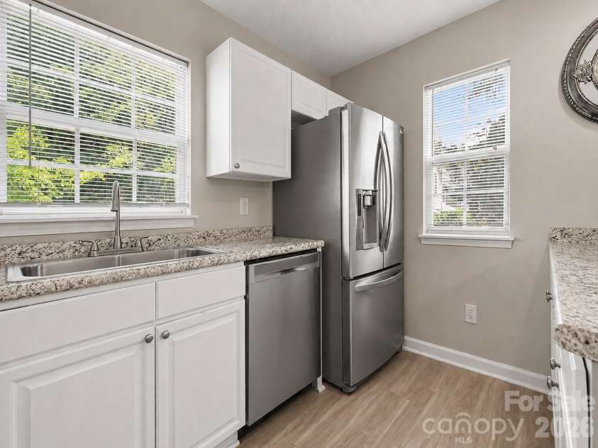 5845 Cougar Lane, Charlotte, NC 28269.  MLS# CAR4407101, YatesRealty ID 42485. 