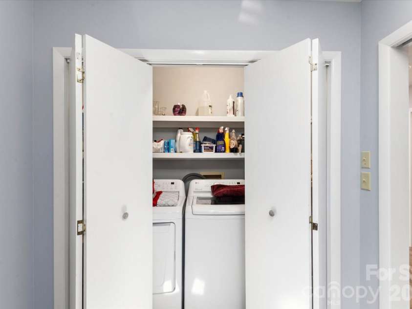 12 Highlander Lane, Hendersonville, NC 28792.  MLS# CAR4400920, YatesRealty ID 42486. 
