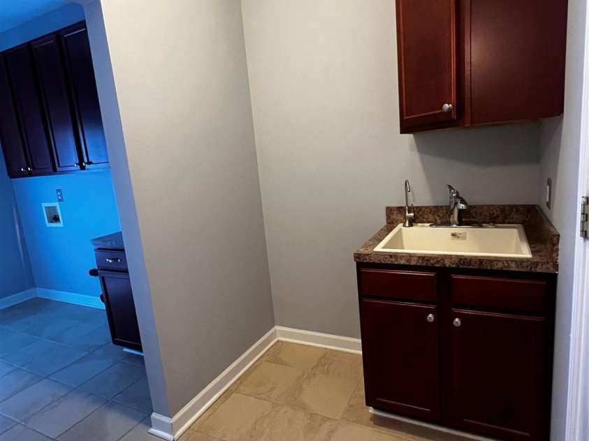 4209 Cheshire Glen Drive, Monroe, NC 28110.  MLS# CAR4412627, YatesRealty ID 42487. 