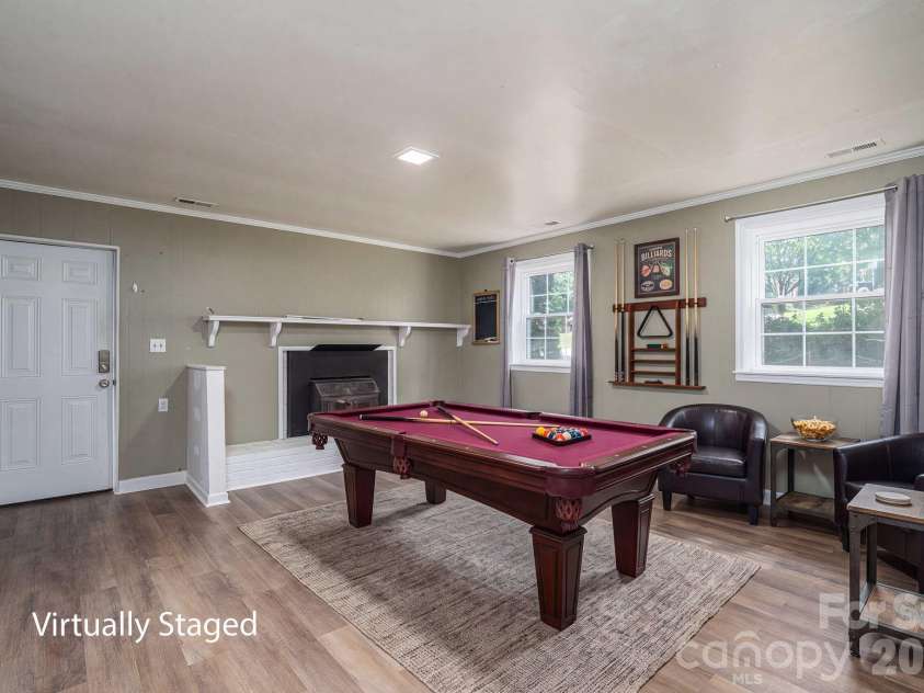 304 Windsor Drive, Shelby, NC 28150.  MLS# CAR4408450, YatesRealty ID 42488. Basement den potential