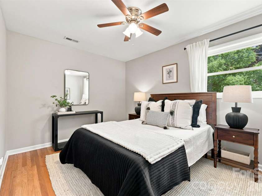 6805 Ellendale Drive, Charlotte, NC 28217.  MLS# CAR4399657, YatesRealty ID 42489. 