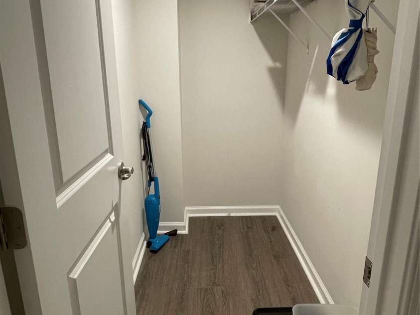 2133 Tupelo Grove Lane, Gastonia, NC 28054.  MLS# CAR4206022, YatesRealty ID 4249. Bonus room walk-in closet