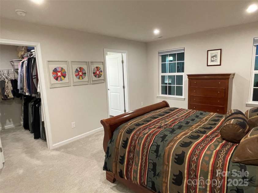 2133 Tupelo Grove Lane, Gastonia, NC 28054.  MLS# CAR4206022, YatesRealty ID 4249. Peek into the walk-in closet