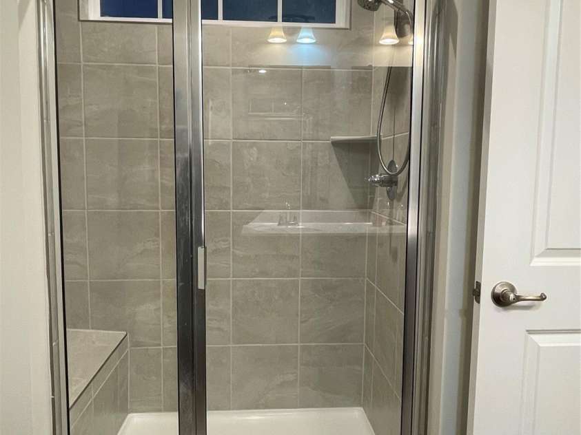2133 Tupelo Grove Lane, Gastonia, NC 28054.  MLS# CAR4206022, YatesRealty ID 4249. Step-in shower