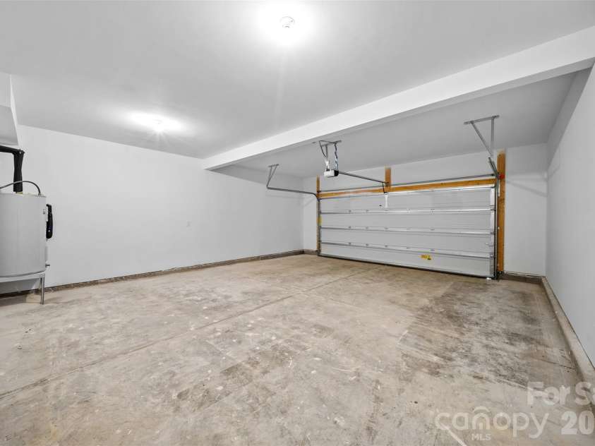 170 Silver Creek Drive, Concord, NC 28027.  MLS# CAR4410006, YatesRealty ID 42490. 
