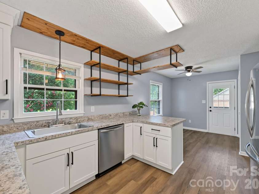 1620 Windyrush Lane, Gastonia, NC 28054.  MLS# CAR4395424, YatesRealty ID 42492. 