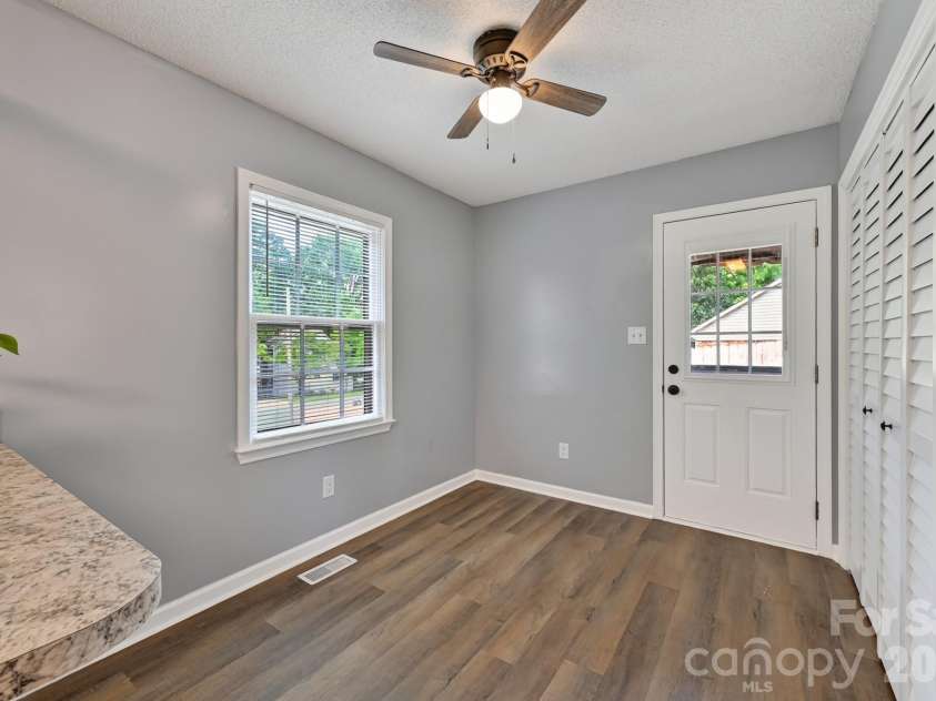 1620 Windyrush Lane, Gastonia, NC 28054.  MLS# CAR4395424, YatesRealty ID 42492. 