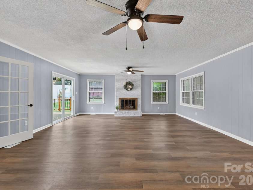1620 Windyrush Lane, Gastonia, NC 28054.  MLS# CAR4395424, YatesRealty ID 42492. 