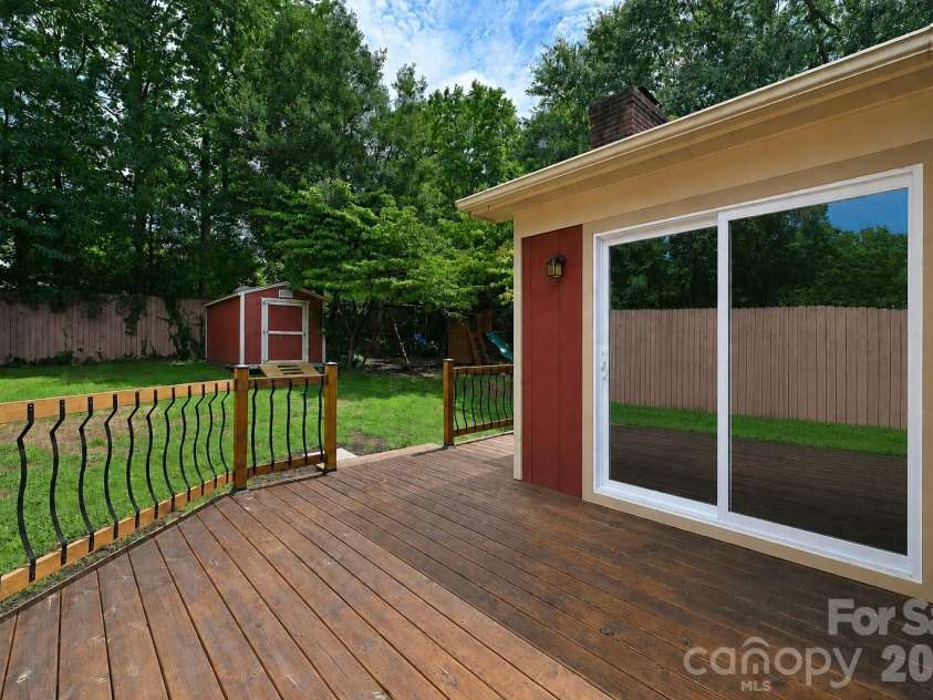 1620 Windyrush Lane, Gastonia, NC 28054.  MLS# CAR4395424, YatesRealty ID 42492. 