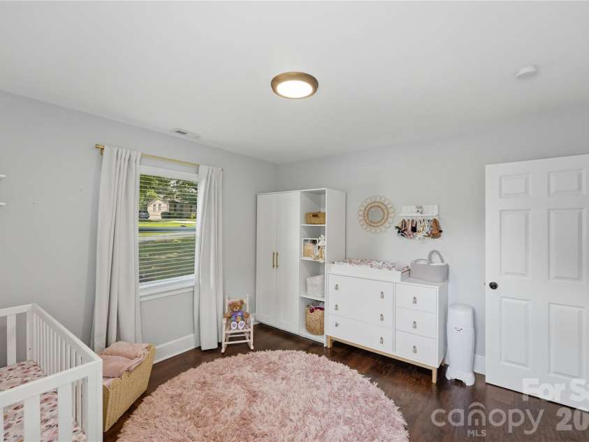 1301 Manchester Lane, Charlotte, NC 28227.  MLS# CAR4402084, YatesRealty ID 42493. 