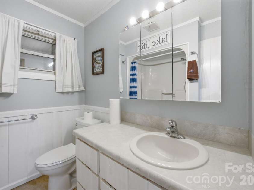 7016 Hyde Street, Sherrills Ford, NC 28673.  MLS# CAR4409956, YatesRealty ID 42495. Main Level Full Bathroom