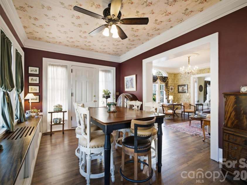 501 Norwood Street, Lenoir, NC 28645.  MLS# CAR4405733, YatesRealty ID 42496. 