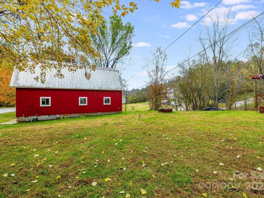 2896 Old Mars Hill Highway, Weaverville, NC 28787.  MLS# CAR4318518, YatesRealty ID 425. 