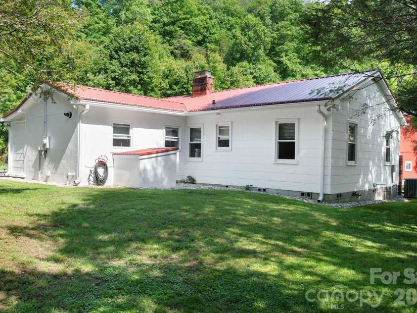 2896 Old Mars Hill Highway, Weaverville, NC 28787.  MLS# CAR4389948, YatesRealty ID 425. 