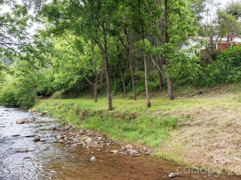 2896 Old Mars Hill Highway, Weaverville, NC 28787.  MLS# CAR4389948, YatesRealty ID 425. 