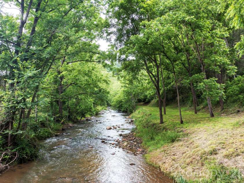 2896 Old Mars Hill Highway, Weaverville, NC 28787.  MLS# CAR4389948, YatesRealty ID 425. 