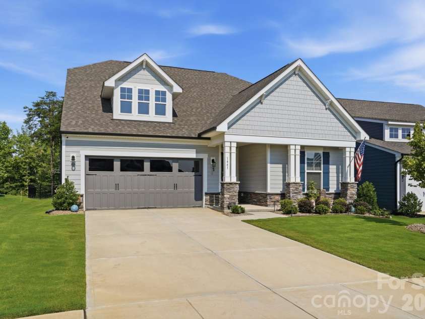 1441 Ardmore Drive, Sherrills Ford, NC 28673.  MLS# CAR4407391, YatesRealty ID 42500. 